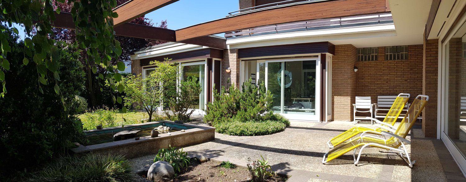 Здание с 21 комнатой в Ойскирхен, Германия № 56601