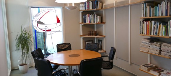 Здание с 21 комнатой в Ойскирхен, Германия № 56601 19