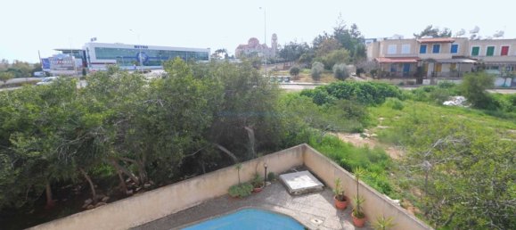4 Schlafzimmer Haus in Paralimni, Cyprus, Nr. 23860 6