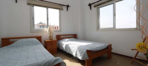 4 Schlafzimmer Haus in Paralimni, Cyprus, Nr. 23860 13