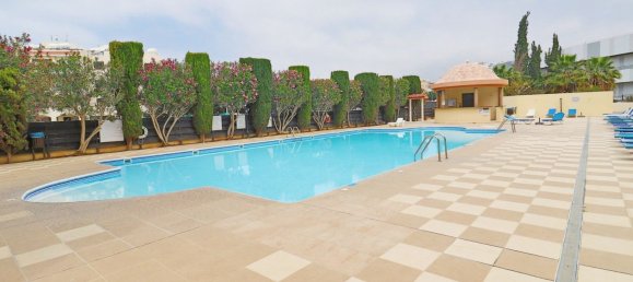 Apartamento de 3 dormitorios en Paphos, Cyprus No. 23014 30