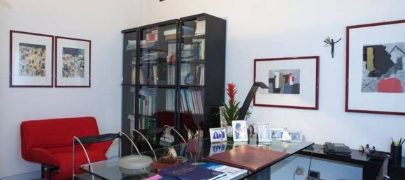 97m² Office in Pordenone, Italy No. 92350 6