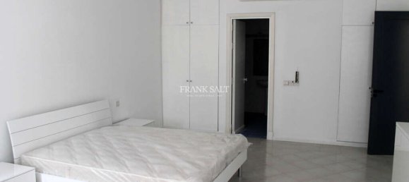 3 bedrooms Apartment in Sliema, Malta No. 6685 3