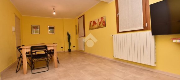 3-salle Appartement à Vignate, Italy No. 72049 30