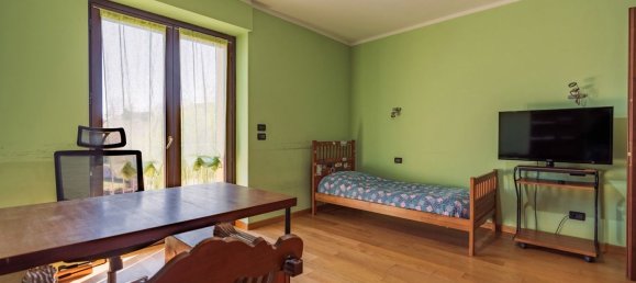 13 rooms Villa in San Pietro Val Lemina, Italy No. 56627 26
