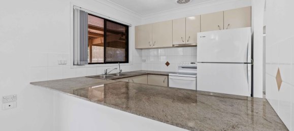 Dúplex de 2 dormitorios en Burleigh Waters, Australia No. 3 5