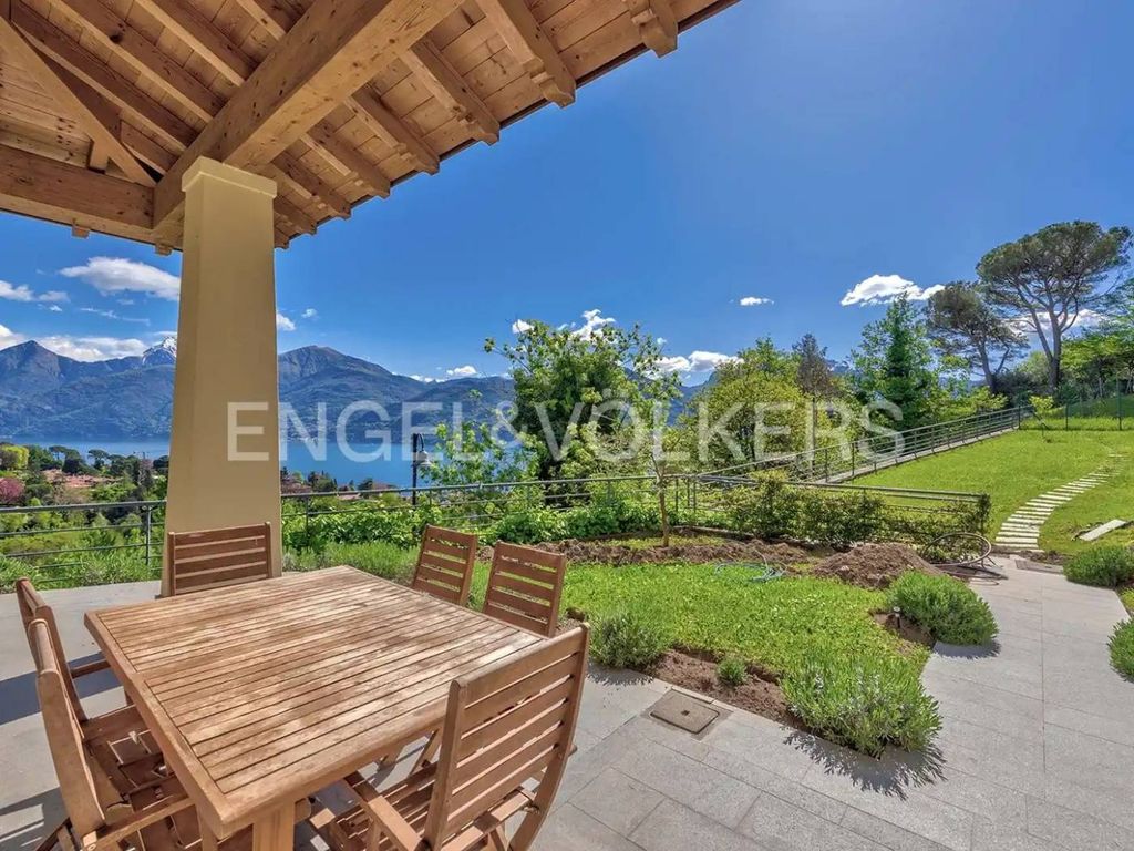 Villa de 3 dormitorios en Menaggio, Italy No. 72358