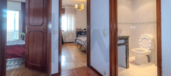 4 bedrooms Apartment in Vila Nova de Gaia, Portugal No. 86399 16