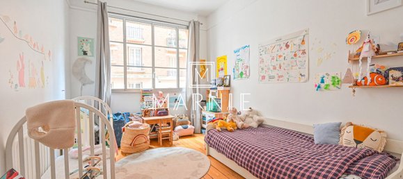 3 bedrooms Apartment in Paris, France No. 180249 7