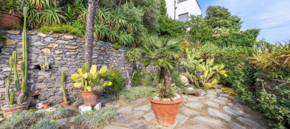 Villa de 5 dormitorios en Recco, Italy No. 213174 25