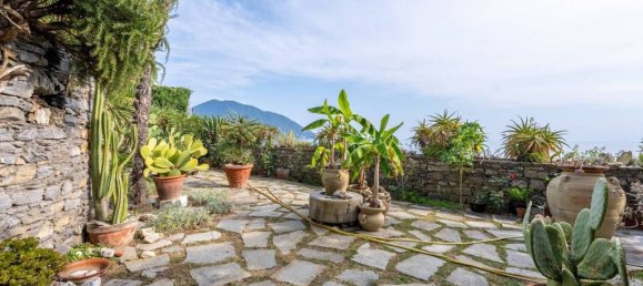 Villa de 5 dormitorios en Recco, Italy No. 213174 21