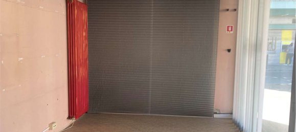 60m² Commercial property in Bellaria Igea Marina, Italy No. 74971 2