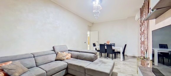 2 rooms Apartment in Rome, Italy No. 190643 8