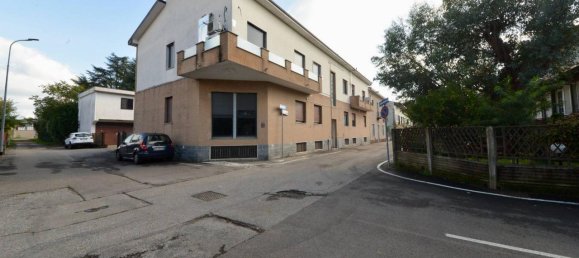 4-Zimmer Wohnung in Cesano Maderno, Italy, Nr. 161956 6