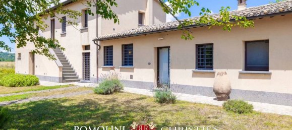 33 غرف نوم فيلا في Baschi, Italy رقم 121829 27