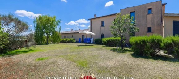 33 غرف نوم فيلا في Baschi, Italy رقم 121829 37