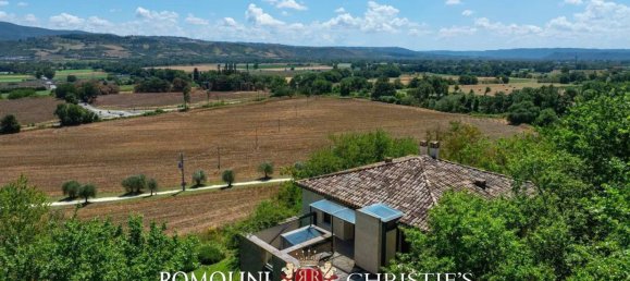 33 غرف نوم فيلا في Baschi, Italy رقم 121829 10