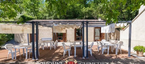 33 غرف نوم فيلا في Baschi, Italy رقم 121829 13