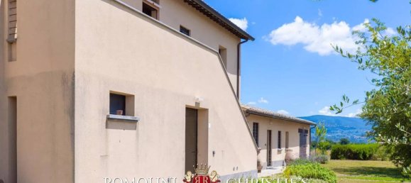 33 غرف نوم فيلا في Baschi, Italy رقم 121829 32