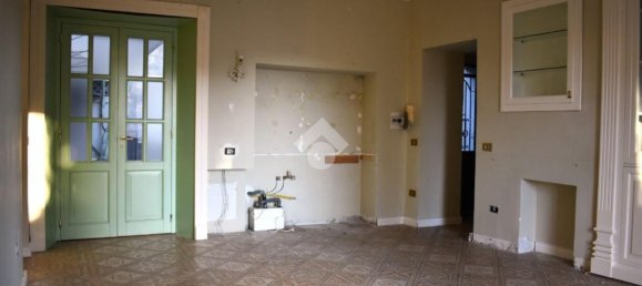 3 rooms Apartment in Fuscaldo, Italy No. 32711 5