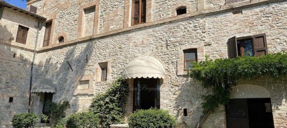 16 bedrooms Castles in Corciano, Italy No. 55856 16