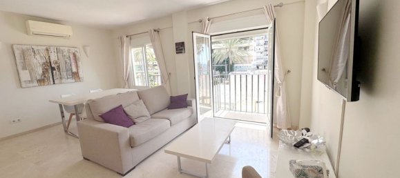 2 bedrooms Apartment in Marbella, Spain No. 189609 3