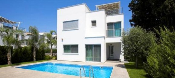 3 bedrooms Villa in Limassol, Cyprus No. 25467 5