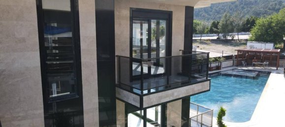 Villa 4+1 à Kemer, Turkey No. 21613 18