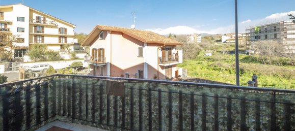 3 bedrooms Apartment in Belpasso, Italy No. 105523 4