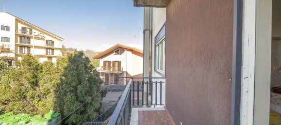 3 bedrooms Apartment in Belpasso, Italy No. 105523 3