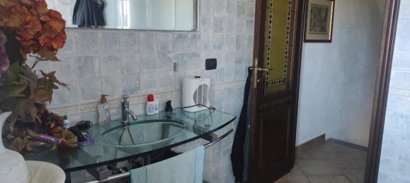 Вилла с 5 комнатами в Пино Торинезе, Италия № 27484 18