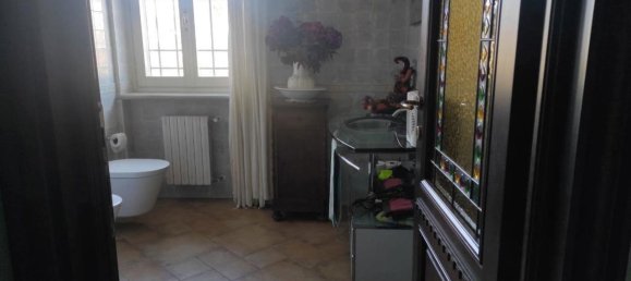 Вилла с 5 комнатами в Пино Торинезе, Италия № 27484 13