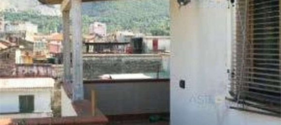 3غرفة شقة في Pagani, Italy رقم 180065 24