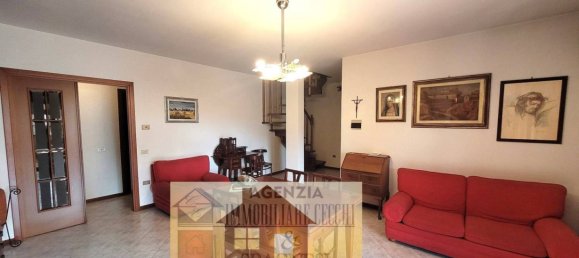 4 Schlafzimmer Wohnung in Poggio a Caiano, Italy, Nr. 321081 3