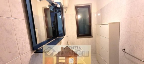 4 Schlafzimmer Wohnung in Poggio a Caiano, Italy, Nr. 321081 22