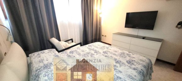 4 Schlafzimmer Wohnung in Poggio a Caiano, Italy, Nr. 321081 29