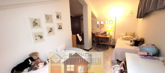 4 Schlafzimmer Wohnung in Poggio a Caiano, Italy, Nr. 321081 31