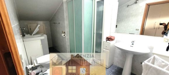 4 Schlafzimmer Wohnung in Poggio a Caiano, Italy, Nr. 321081 28