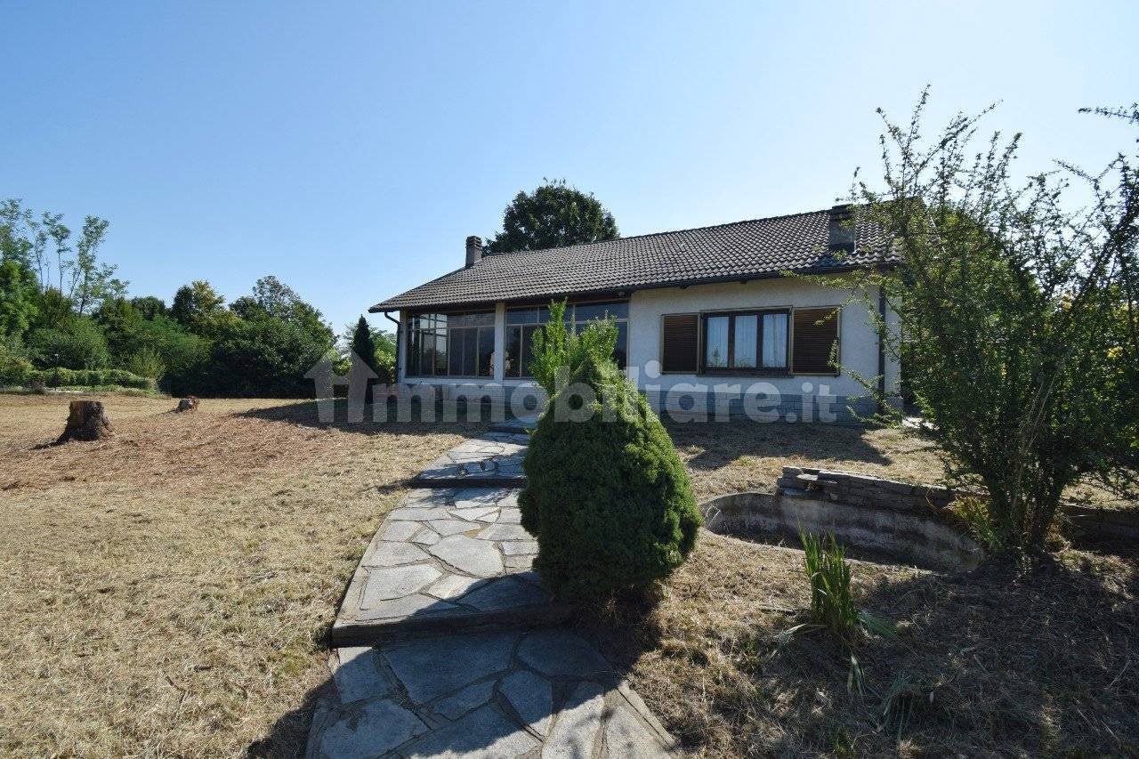 3 غرف نوم منزل في Buriasco, Italy رقم 275233