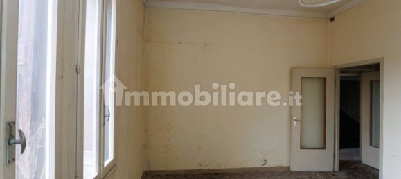 4 Schlafzimmer Haus in Verona, Italy, Nr. 118701 7