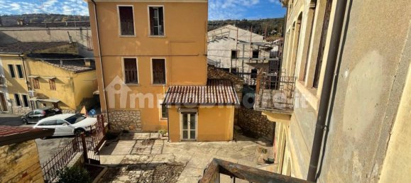 4 Schlafzimmer Haus in Verona, Italy, Nr. 118701 19