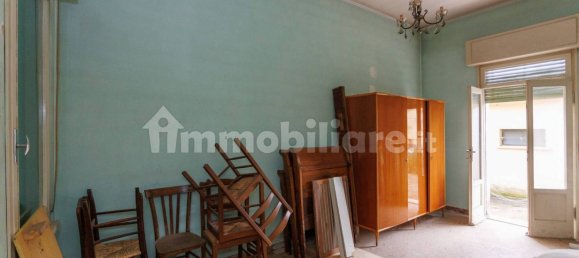 4 Schlafzimmer Haus in Verona, Italy, Nr. 118701 9