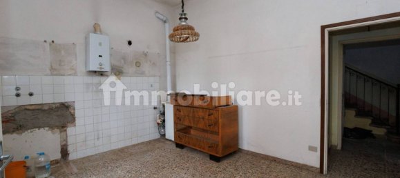 4 Schlafzimmer Haus in Verona, Italy, Nr. 118701 3