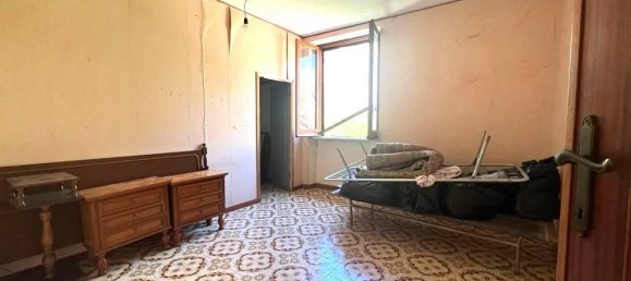 Дом с 6 комнатами в Альвито, Италия № 107311 19