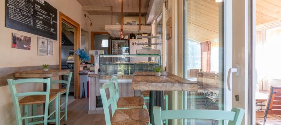 2-Zimmer Gewerbliche Immobilie in San Giovanni in Marignano, Italy, Nr. 53109 31