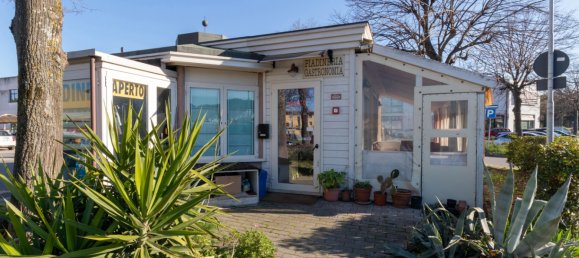 2-Zimmer Gewerbliche Immobilie in San Giovanni in Marignano, Italy, Nr. 53109 5