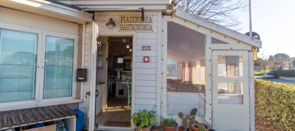 2-Zimmer Gewerbliche Immobilie in San Giovanni in Marignano, Italy, Nr. 53109 12