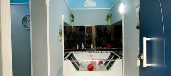 Квартира с 4 комнатами в Катания, Италия № 49598 15