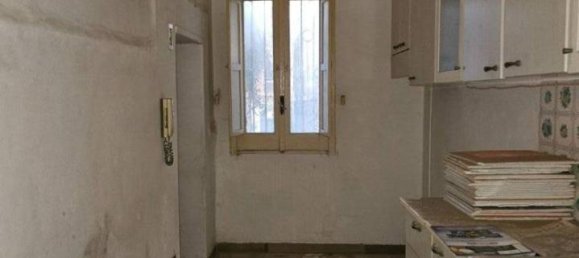 2 rooms Apartment in Trani, Italy No. 144083 7