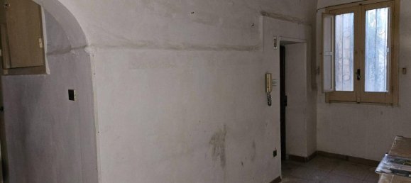 2 rooms Apartment in Trani, Italy No. 144083 9